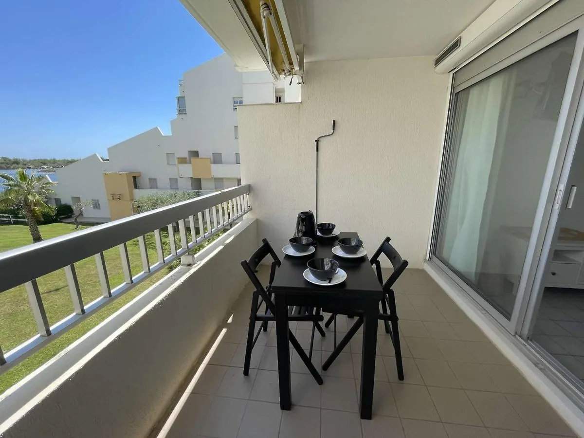 Deux Pieces Renove Avec Terrasse, Parking Prive A Port Camargue - Fr-1-250-173 Apartment Saint-Melany 0*,